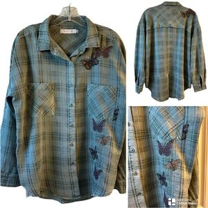 Billy T butterfly embroidered shirt